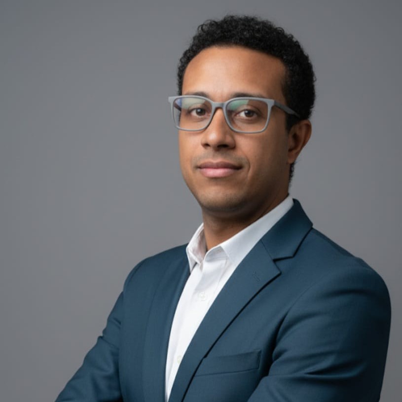 Foto de Adriano Silva Nery de Oliveira, professor(a) particular no Sabido
